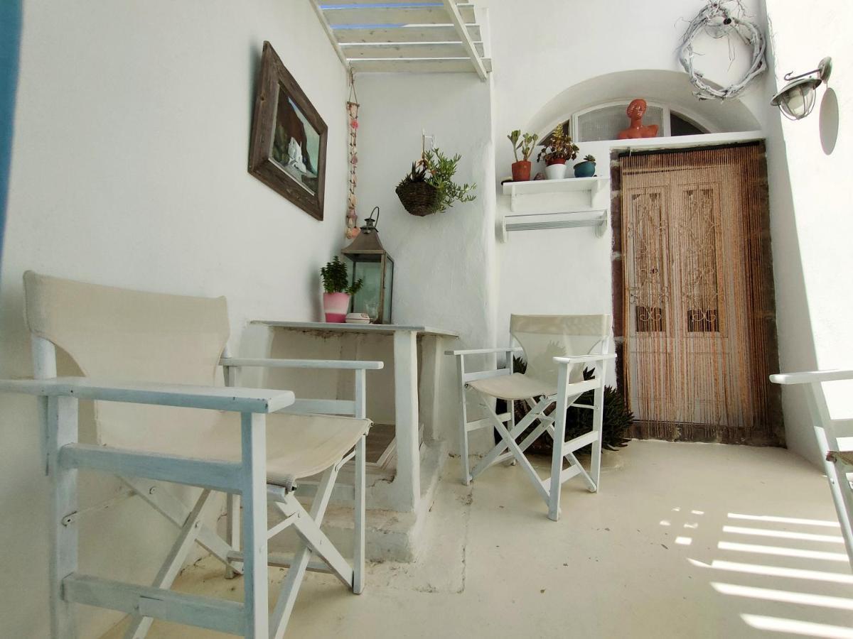 Casanova'S House Villa Emporio  ภายนอก รูปภาพ