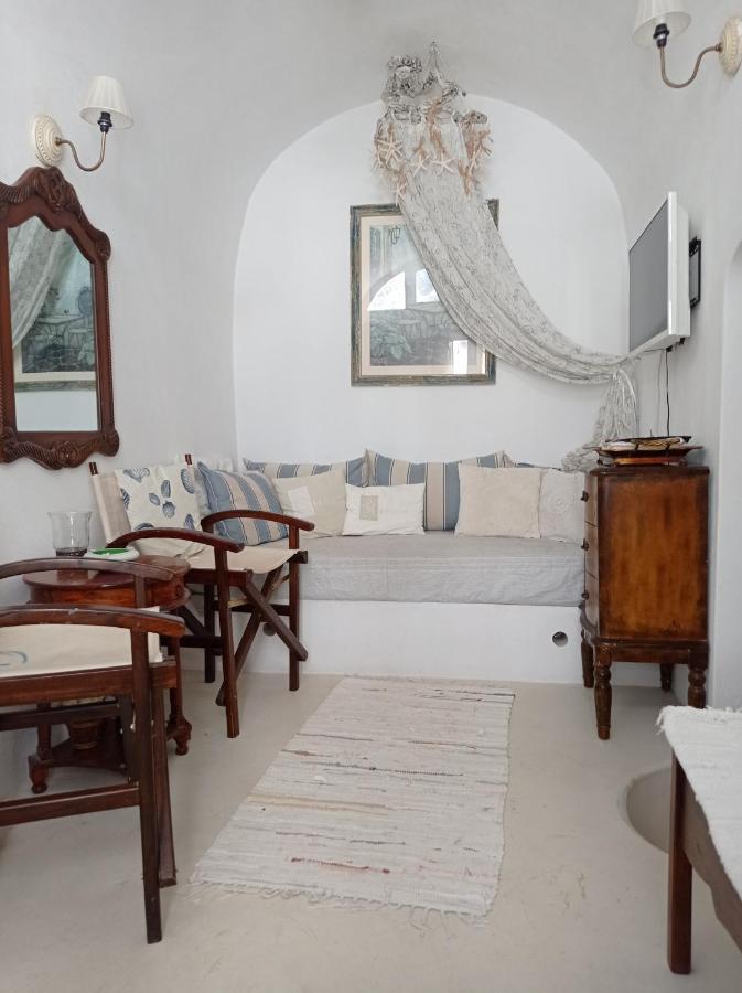 Casanova'S House Villa Emporio  ภายนอก รูปภาพ