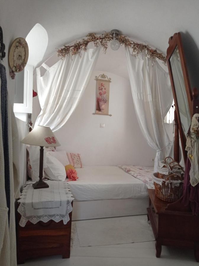 Casanova'S House Villa Emporio  ภายนอก รูปภาพ