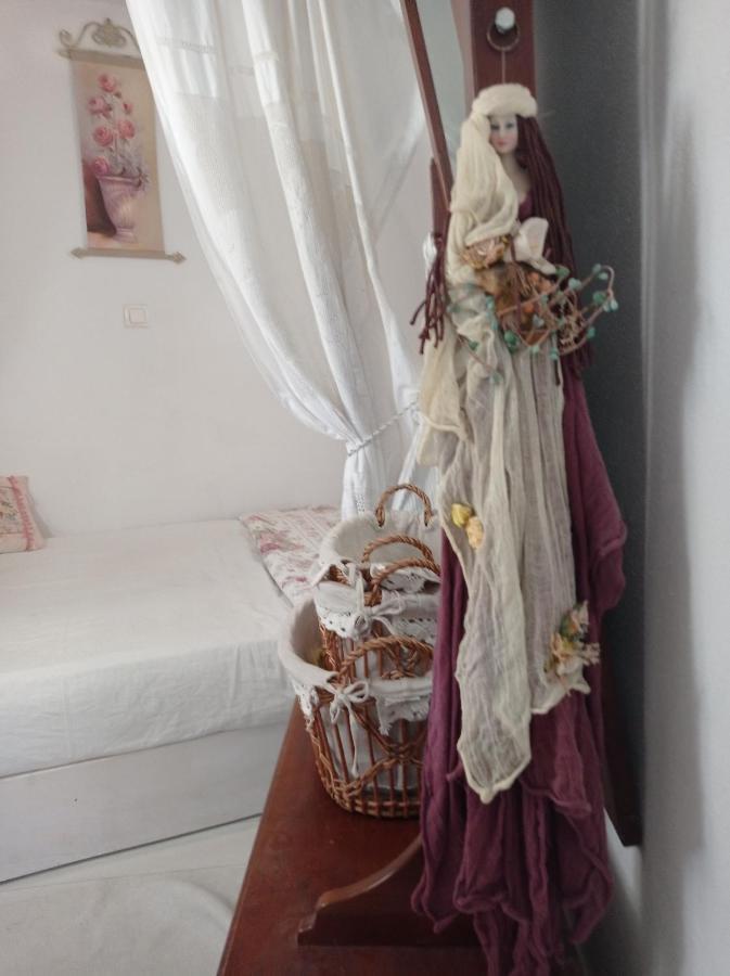 Casanova'S House Villa Emporio  ภายนอก รูปภาพ